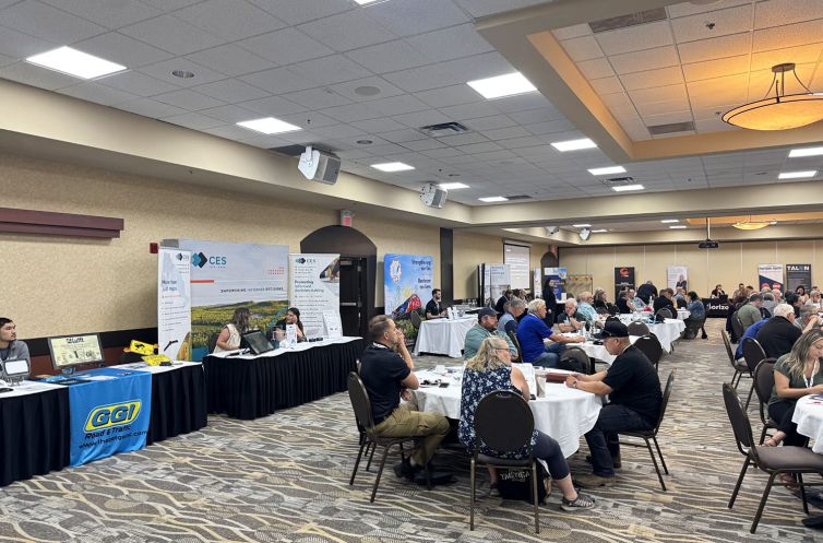 Gallery-Conference-02